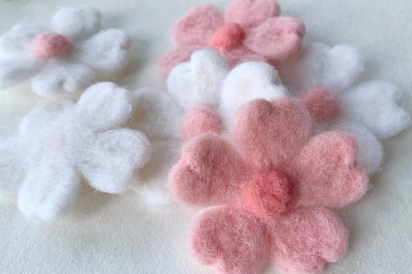 Image for event: Intro to Needle Felting: Flowers