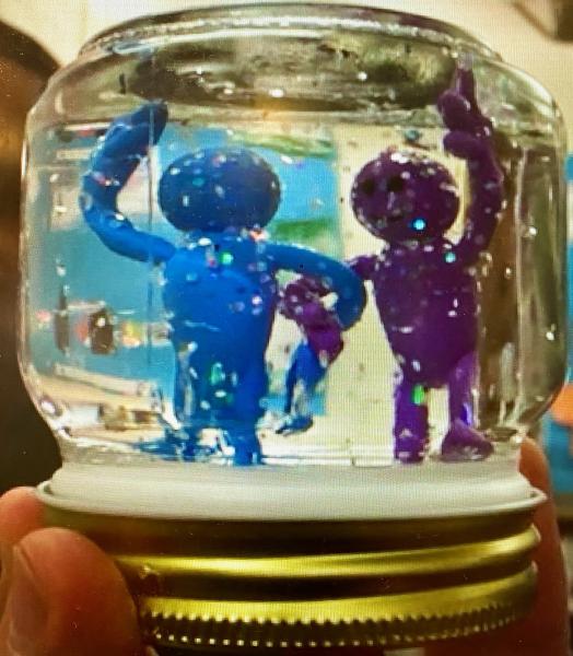 Image for event: Family Craft: Snow Globes